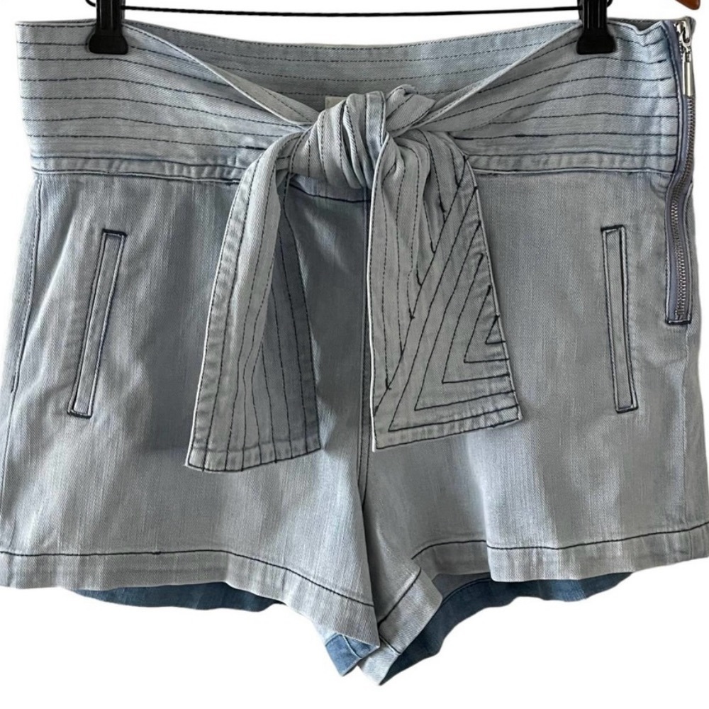 NWT 7 for All Mankind Tie Waist
Denim Shorts size 25